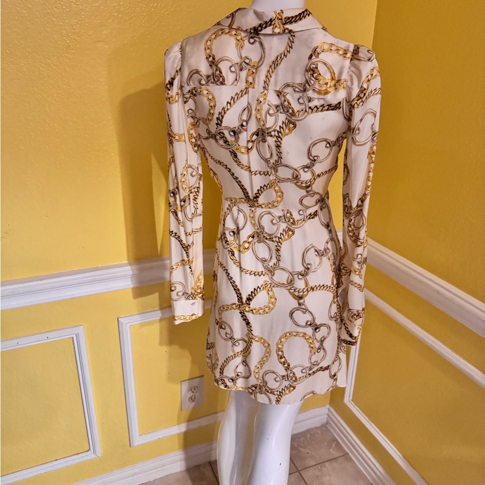 L'AGENCE White and Gold Chain Pattern Blouse - Picture 16 of 16